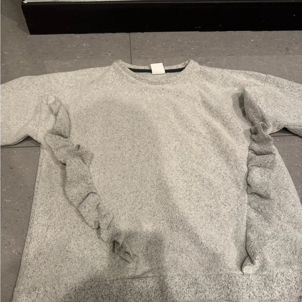 Gray Ruffle Sweater - Picture 4 of 4